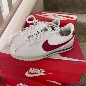 Nike Cortez “Red White Blue” 7Y/8.5W
